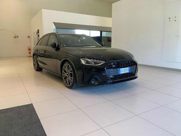 AUDI A4 Avant 40 TDI quattro S tronic S line edition