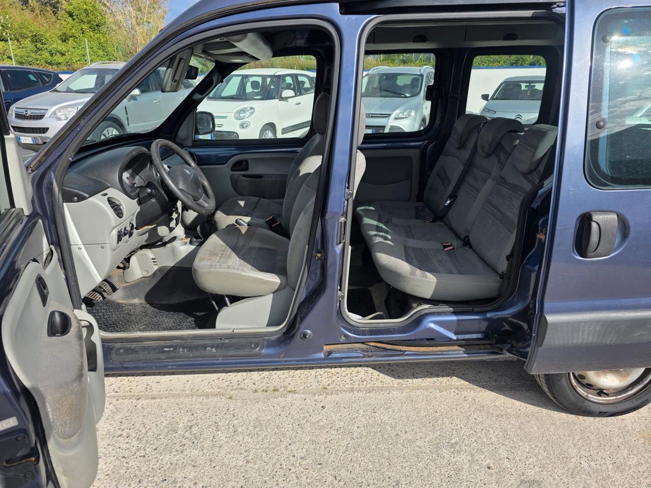 Renault Kangoo 1.2 4p. Authentique