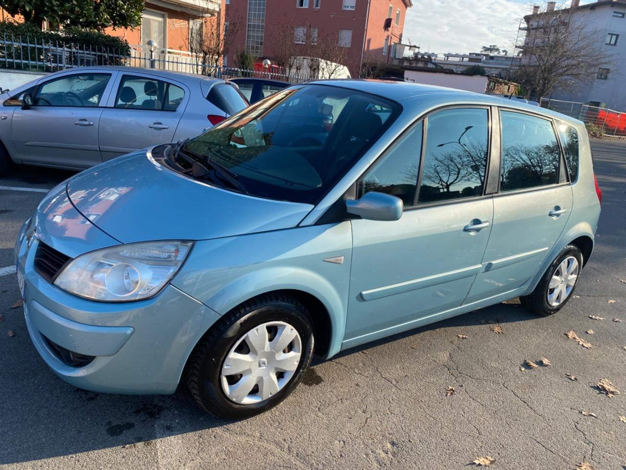 Renault Scenic Scénic 1.5 dCi/85CV Serie Speciale