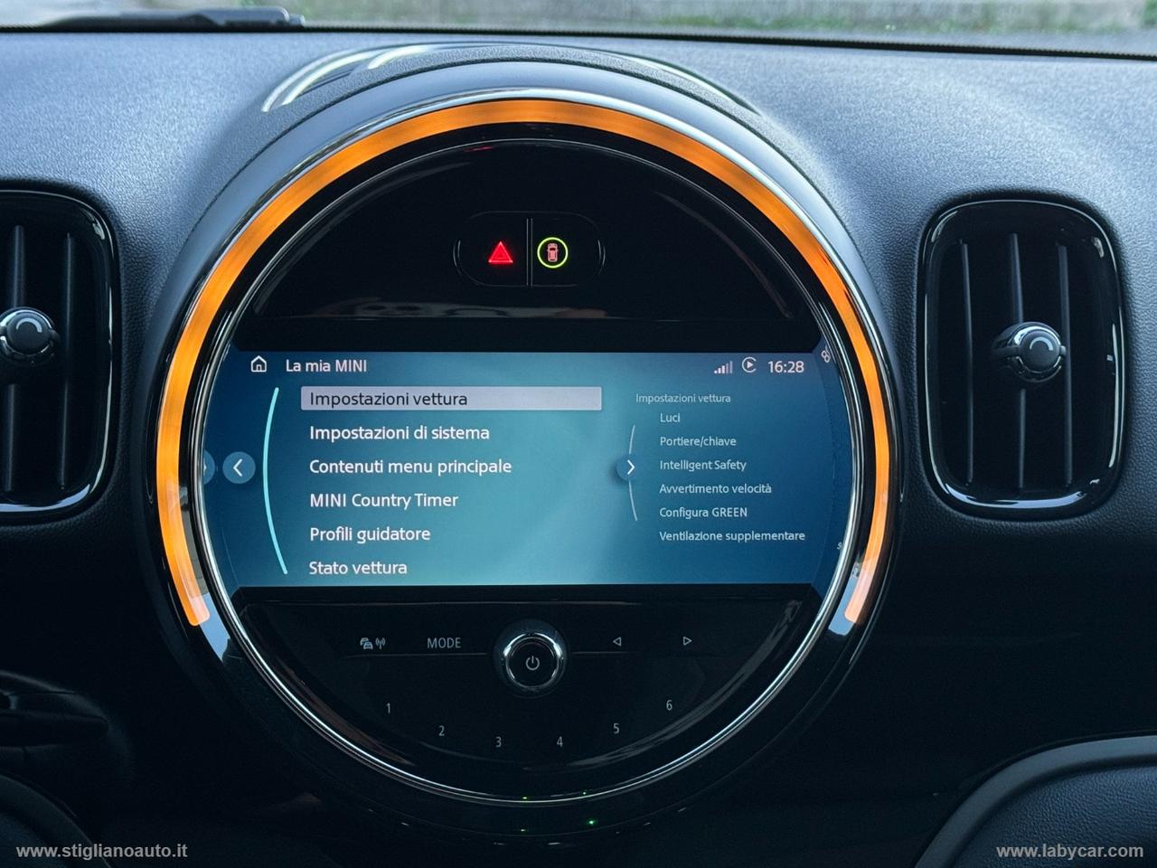 MINI Mini Cooper D Essential Countryman