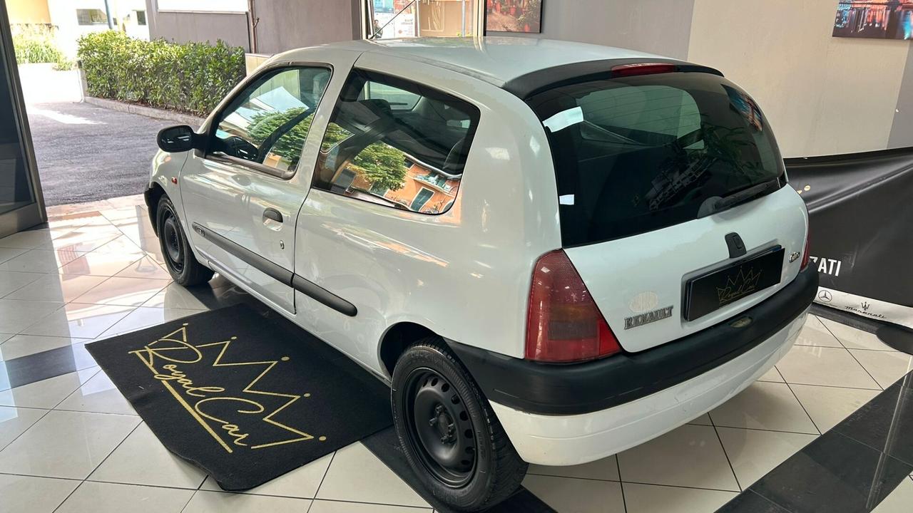Renault Clio 1.2 cat 3 porte