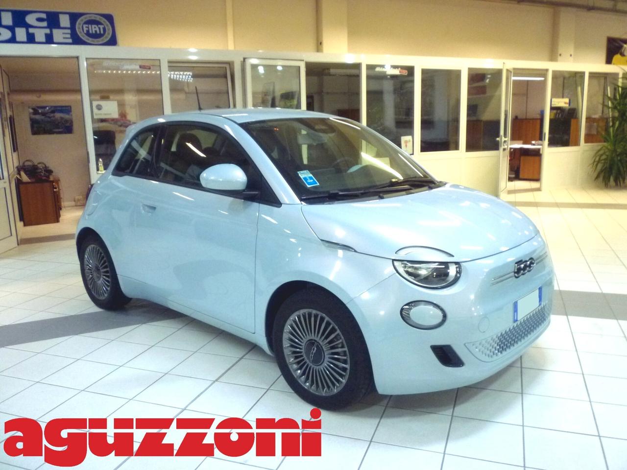 FIAT 500 Icon Berlina 42 kWh AZZ. MET. 2021