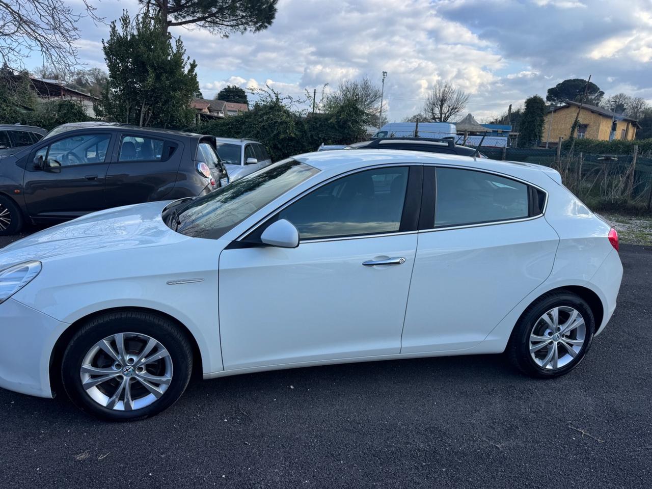 Alfa Romeo Giulietta 1.6 JTDm-2 105 CV Exclusive NEOPATENTATI