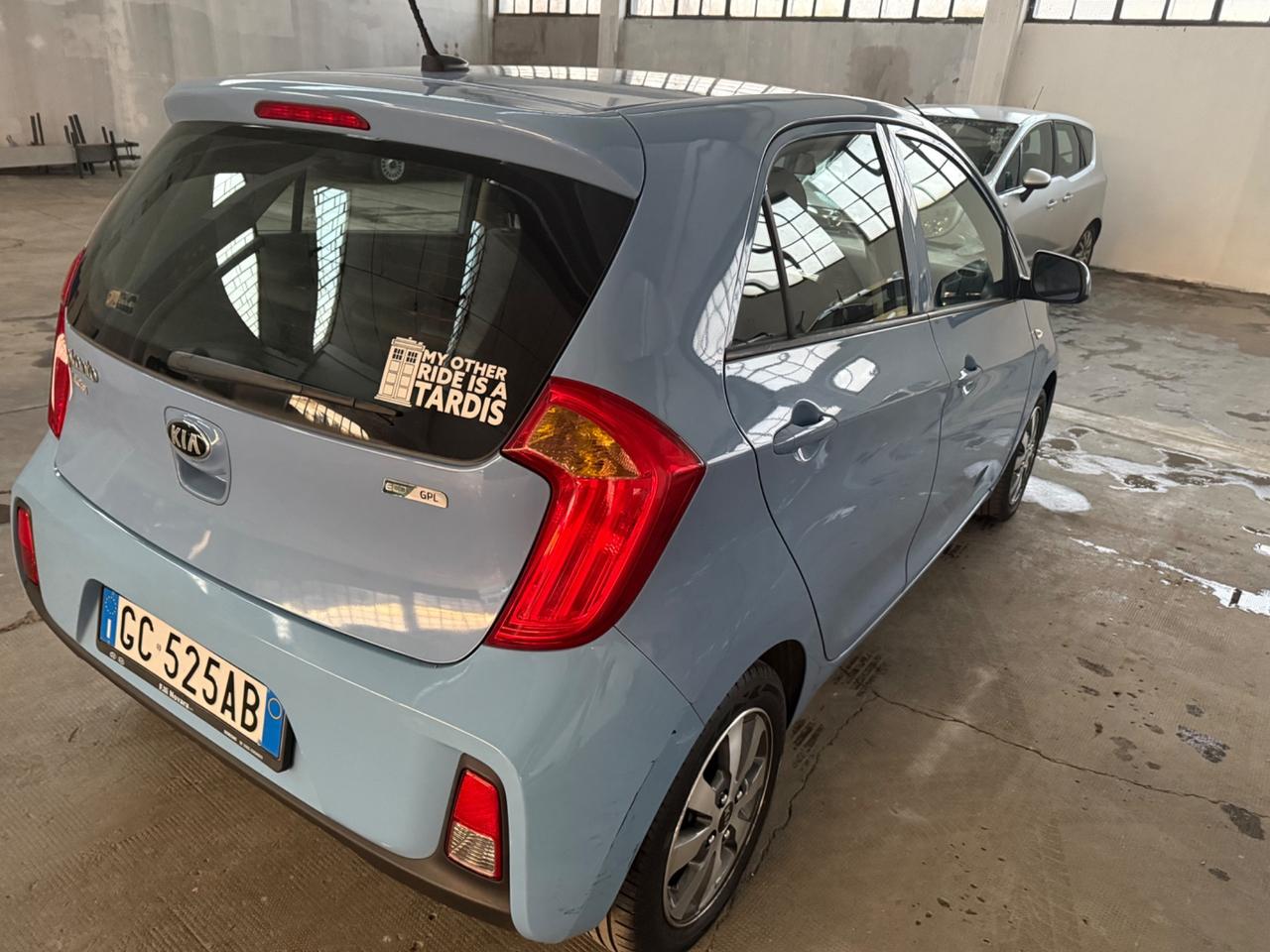 Kia Picanto 1.0 GPL 5 porte NEOPATENTATI