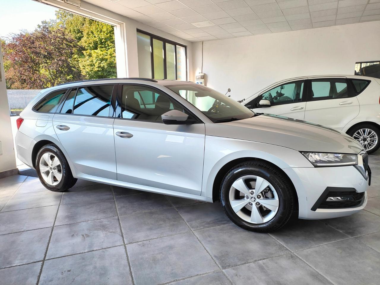 SKODA OCTAVIA WAGON 2.0 TDI EXECUTIVE