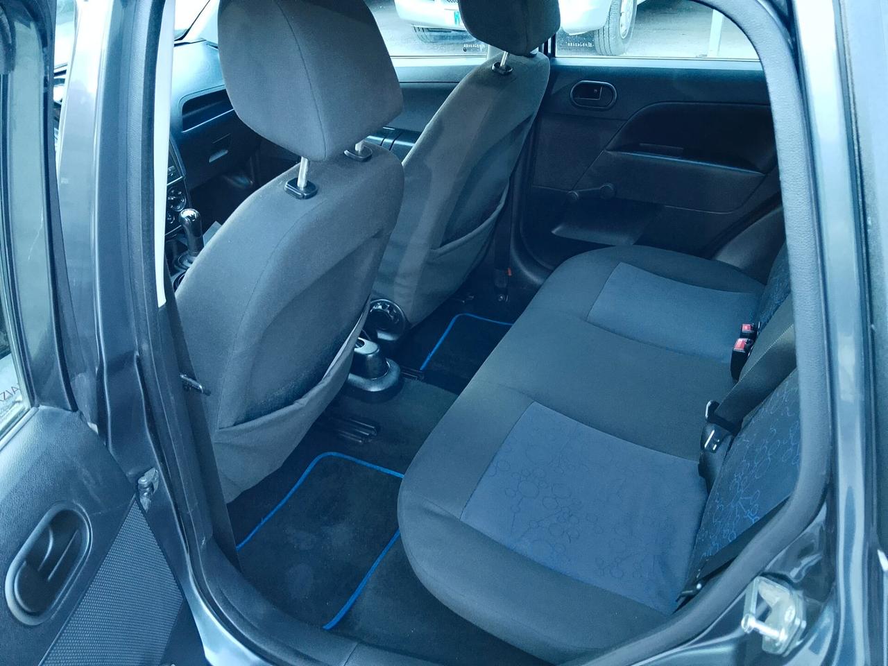 Ford Fiesta 1.2 16V 5p. Ghia Manutenzione e garanzia