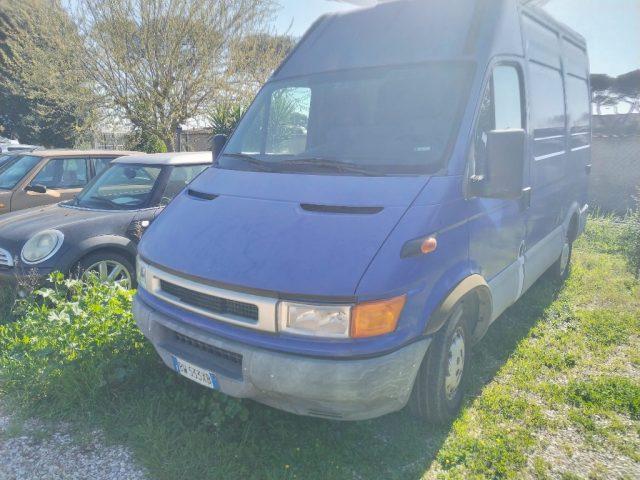 IVECO Daily 35S11 2.8 D PM-TA Furgone