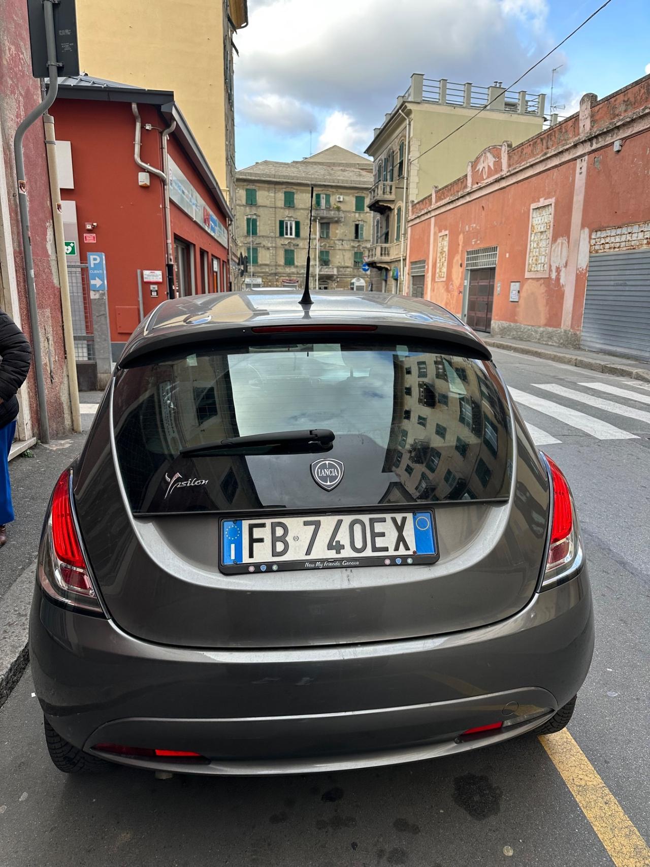 Lancia Ypsilon 1.3 MJT 16V 80 CV 5 porte S&S Platinum