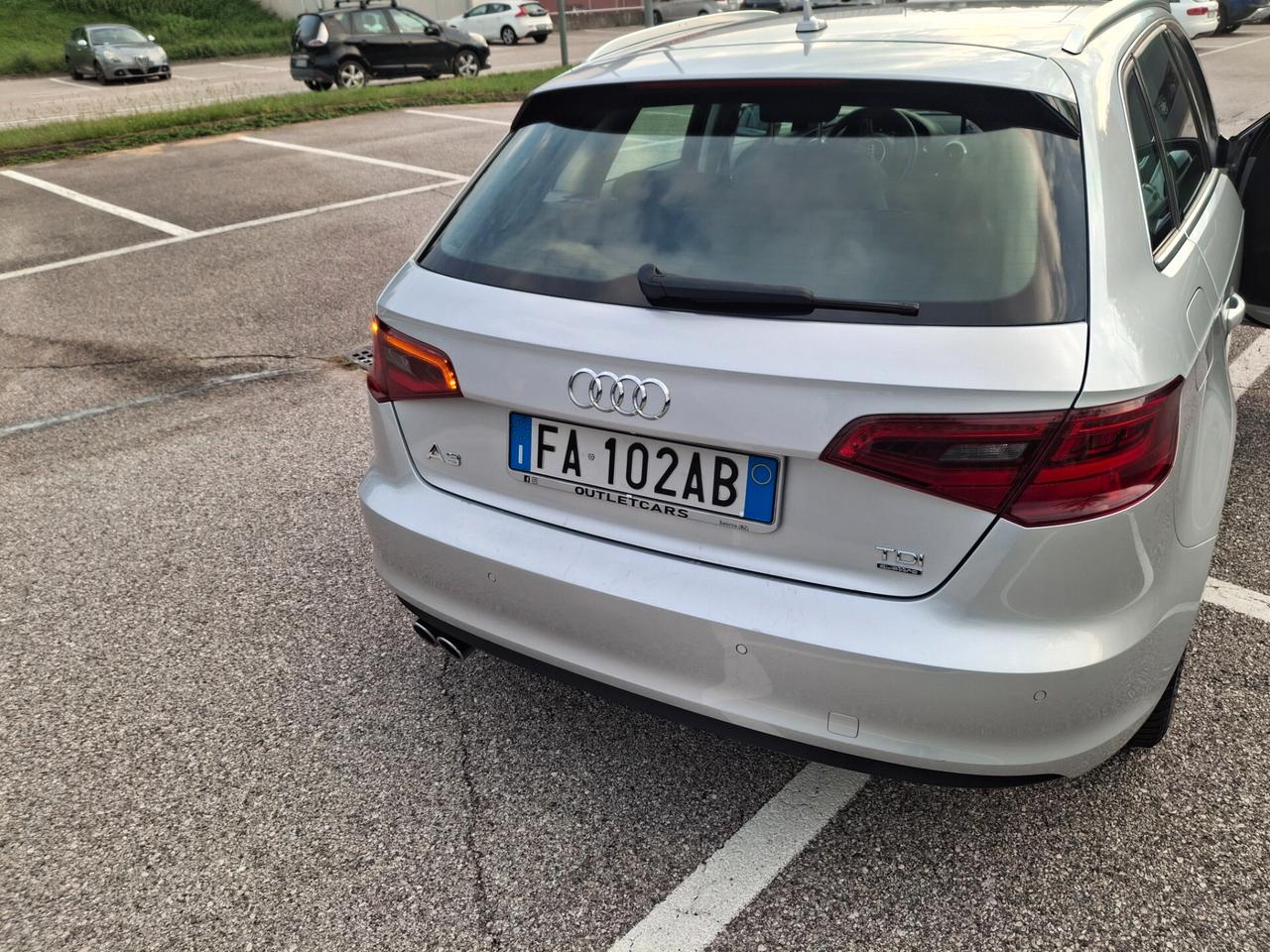 Audi A3 2.0 TDI 150 CV clean diesel quattro Ambition