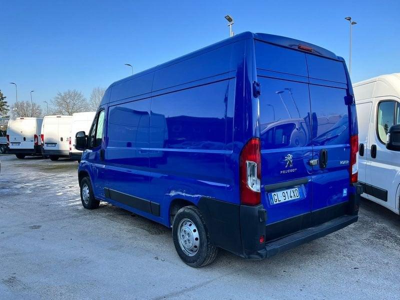 Peugeot Boxer 333 2.2 BlueHDi 140 S&S L2H2 (IVA ESCL.)