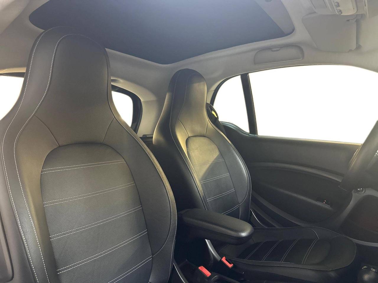 Smart Fortwo eq racingrey 4,6kW