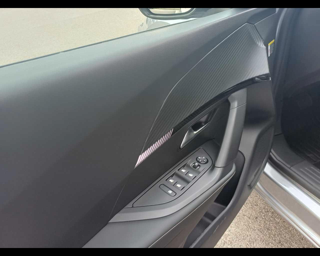 PEUGEOT NUOVO 2008 Allure PureTech 130 EAT8 S&S