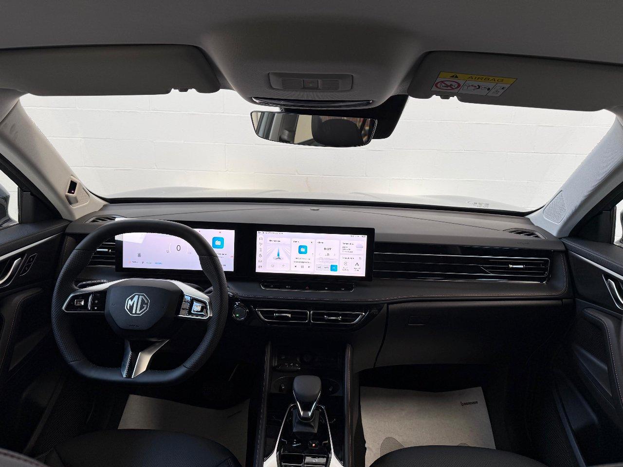 Mg HS 1.5 hybrid+ Luxury auto