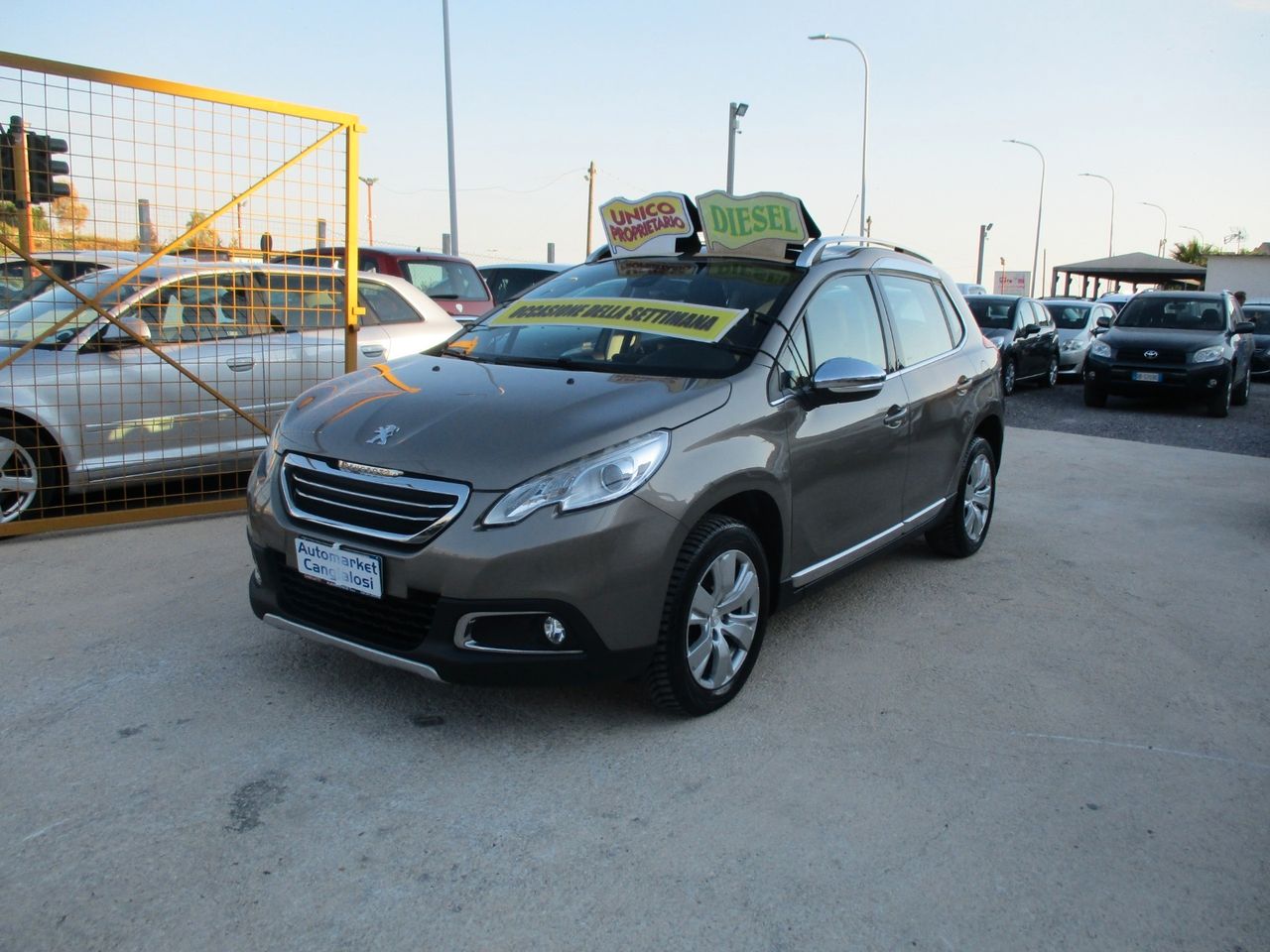 Peugeot 2008  1.6 Hdi 120 Cv Molto Bella Full Optional