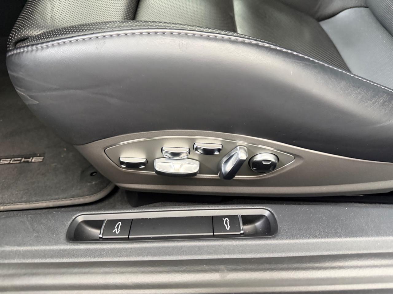 Porsche 718 Cayman 4.0 GTS