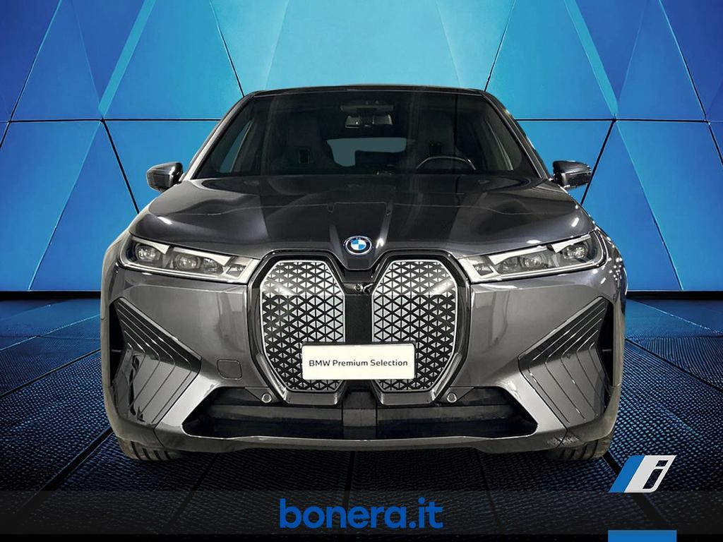 BMW iX 50 pacchetto sportivo xDrive