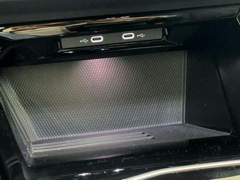 Volkswagen Golf Golf 2.0 TDI 150 CV DSG SCR R-Line