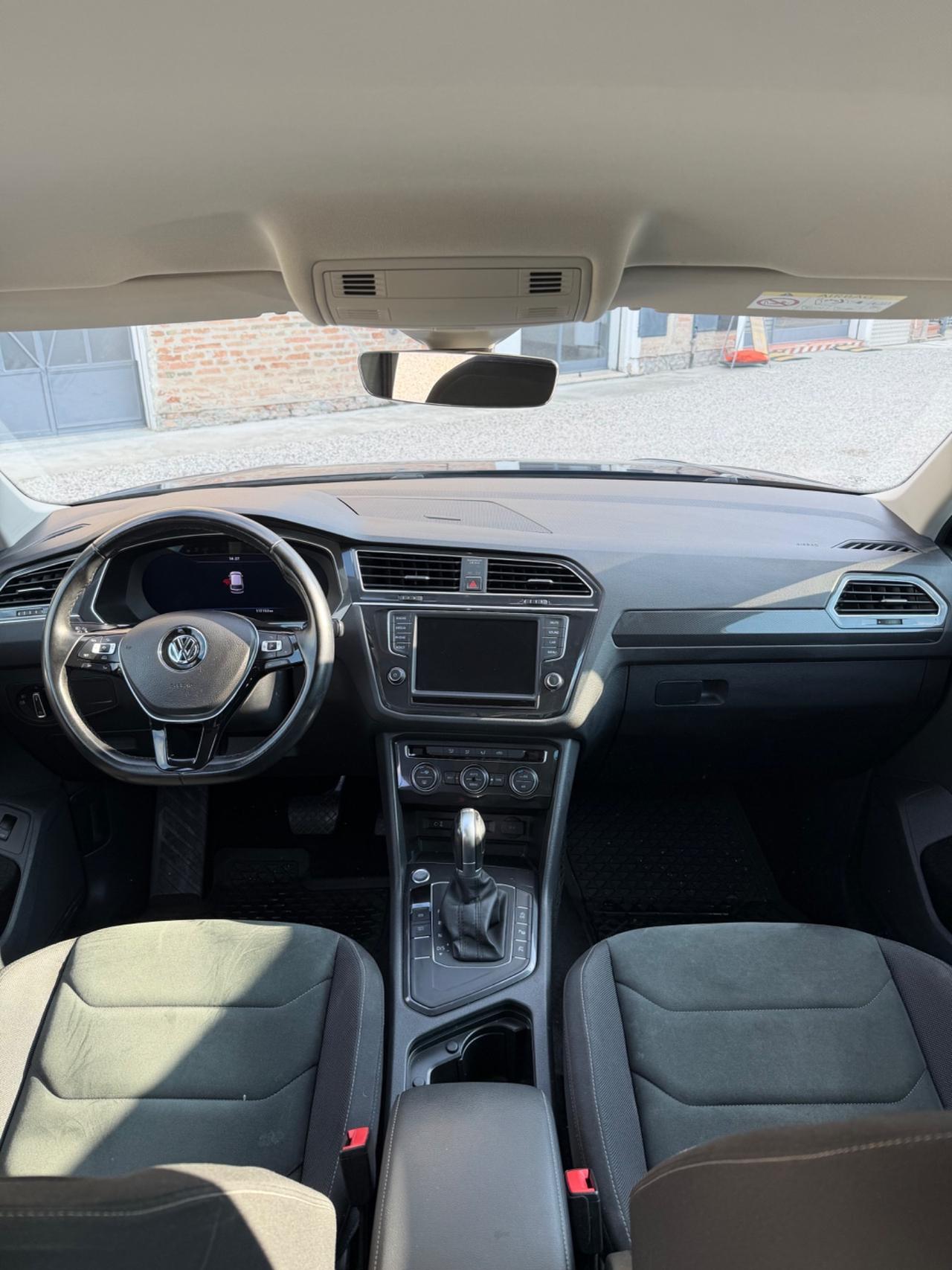 Volkswagen Tiguan 2.0 TDI SCR DSG Executive BlueMotion Technology