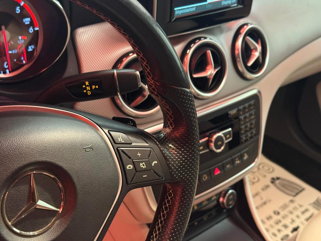 Mercedes-benz GLA 220 d Automatic 4Matic Premium