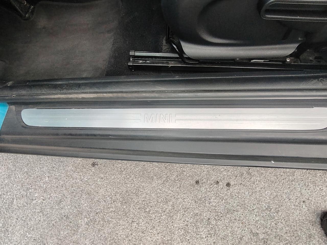 Mini 1.2 One