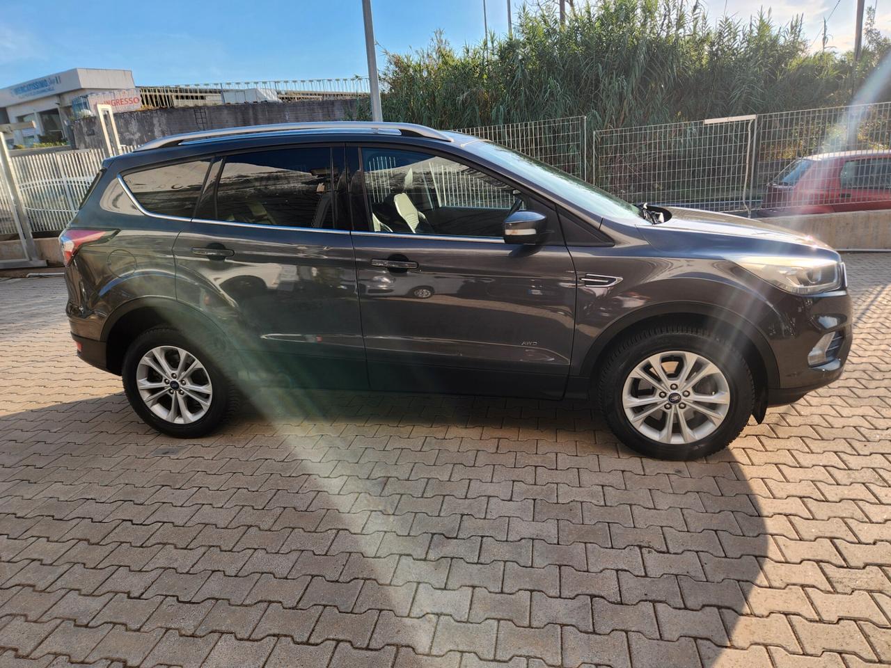 Ford Kuga AUTOMATICO