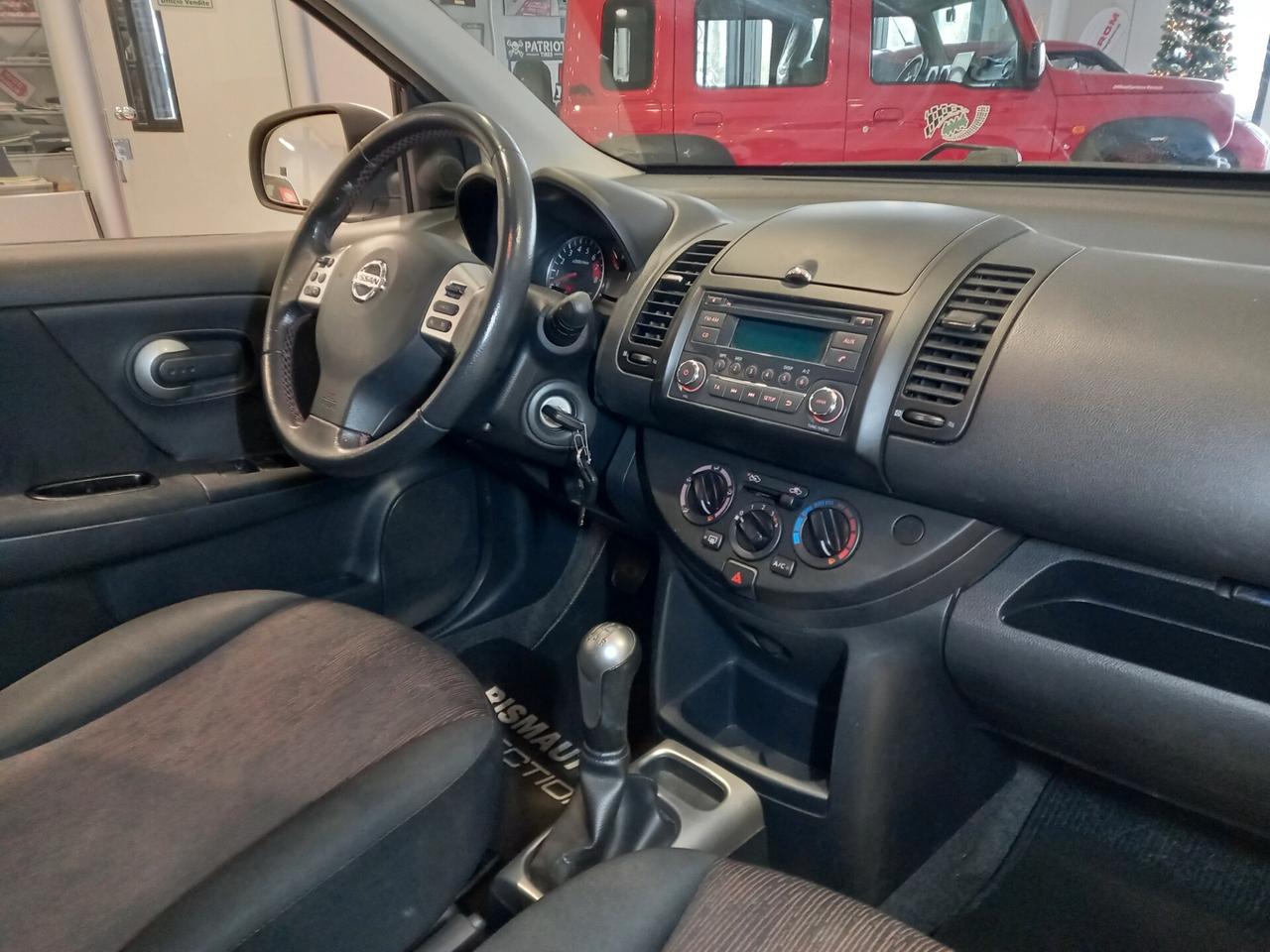 Nissan Note 1.4 16V Silver Edition