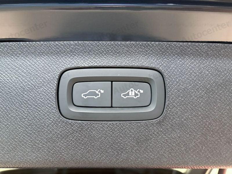 Volvo XC90 T8 PLUG IN AWD AUT 7 POSTI PLUS DARK
