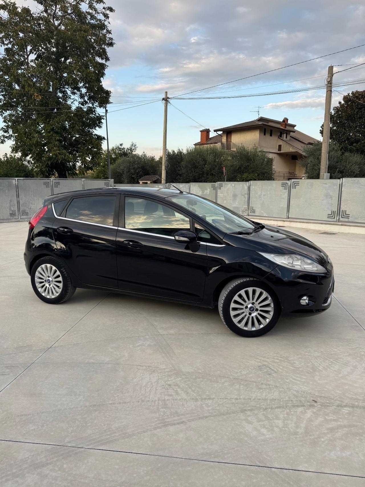 Ford Fiesta 1.4 TDCi 5p. Titanium
