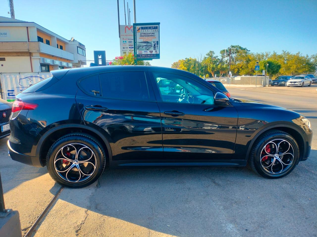 Alfa Romeo Stelvio 2.2 Turbodiesel 210 CV AT8 Q4 Super