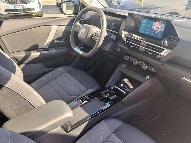 Citroen ë-C4 motore elettrico 136 CV Plus