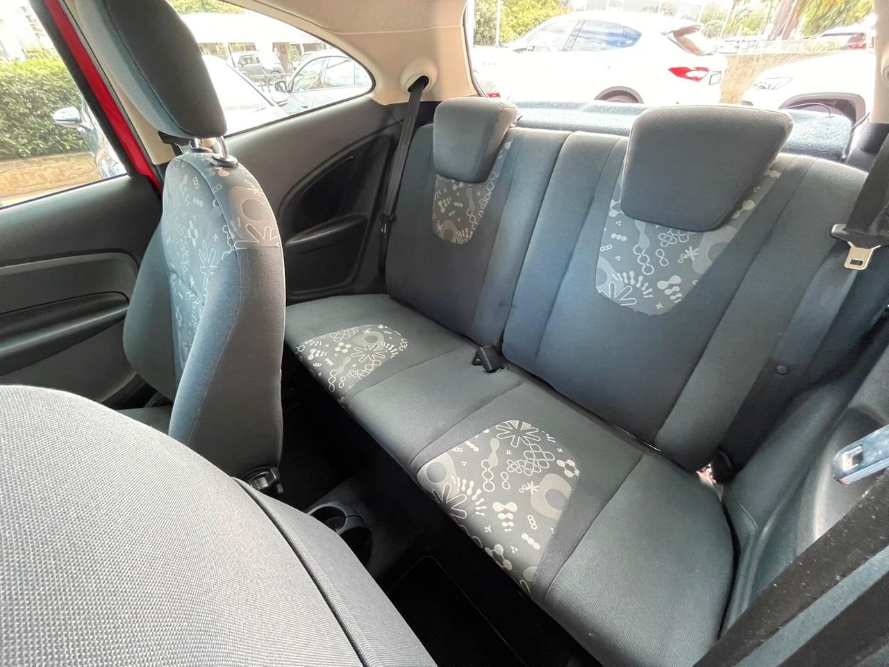 Ford Ka 1.2 8V 69 CV Individual