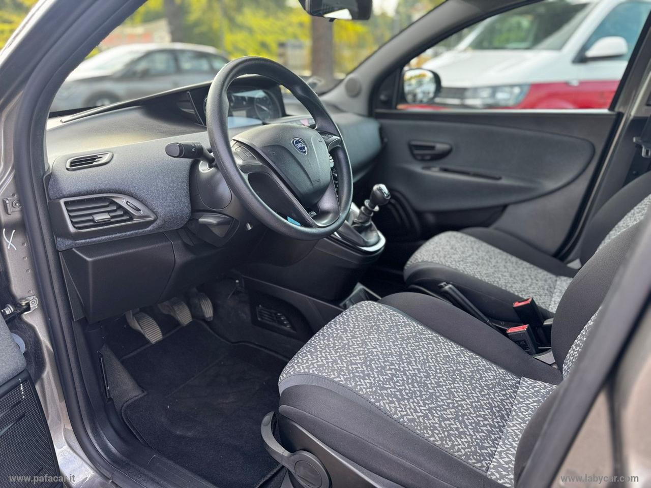 LANCIA Ypsilon 1.0 FireFly 5pS&S Hyb. Eco Silv.