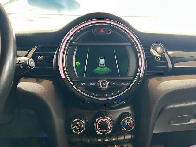 MINI Cooper D 1.5 Hype 5p automatica *NEOPATENTATI*