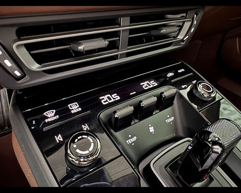 Porsche 911 (992) Carrera