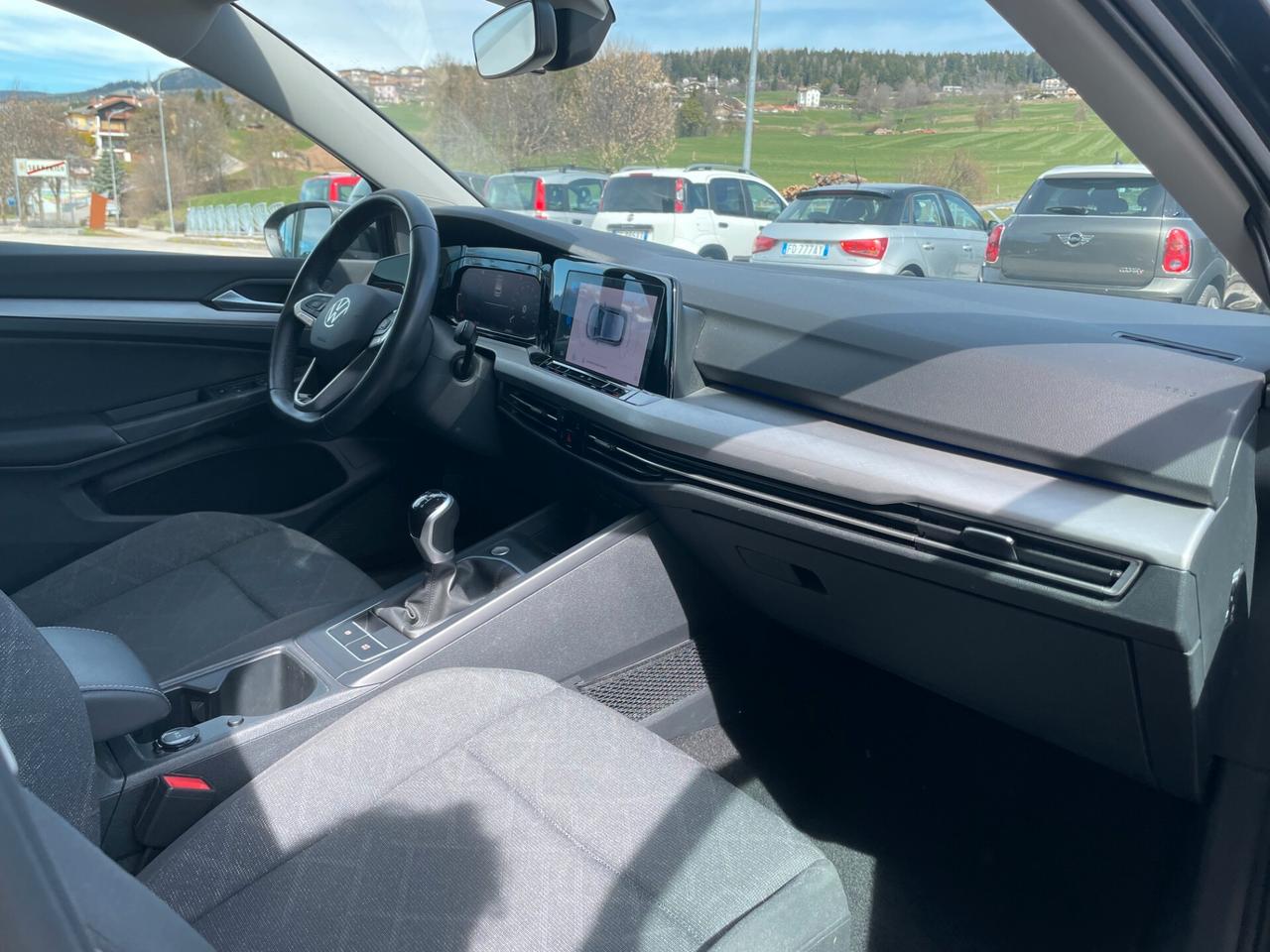 Volkswagen Golf 8 2.0 TDI 115 CV SCR Life "MANUALE"