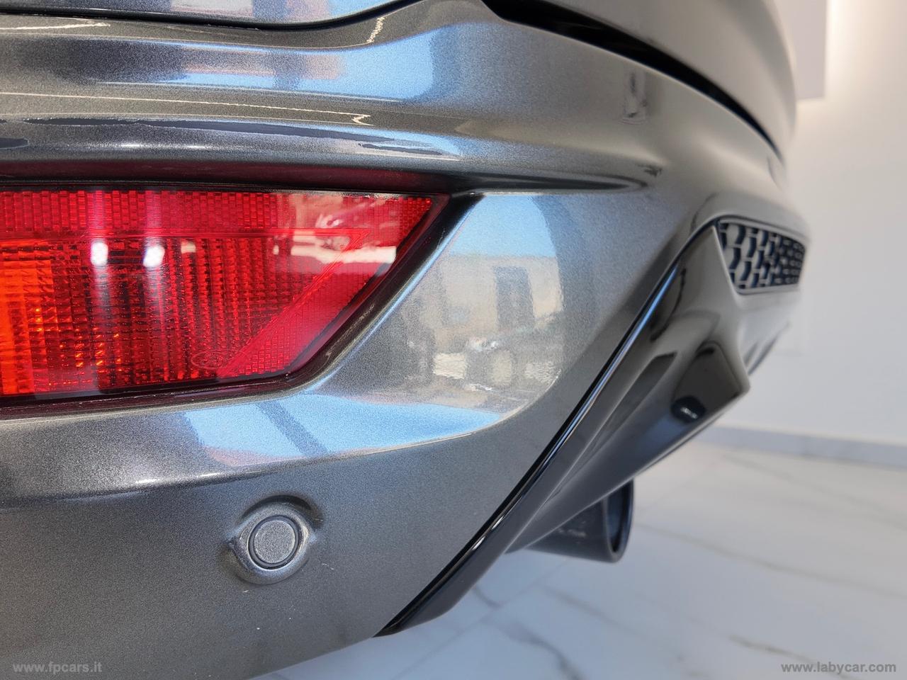 FORD Kuga 2.0 TDCI 150CV S&S 4WD Pow. ST-Line TETTO APRI.