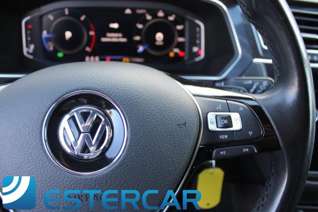 VOLKSWAGEN Tiguan 2.0 TDI DSG Sport R-LINE