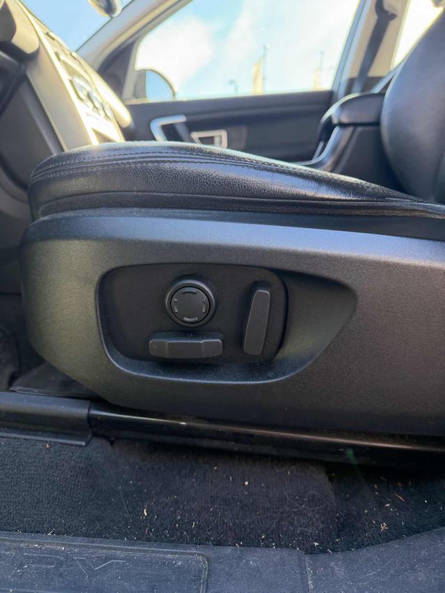 LAND ROVER Discovery Sport hse luxury per operatori del settore