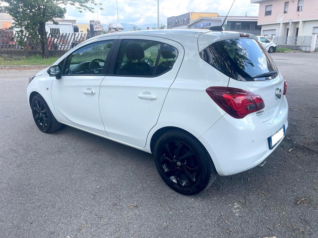Opel Corsa 1.4 90CV GPL Tech 5 porte Innovation per Neopatentati
