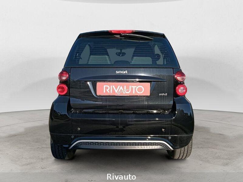 smart fortwo fortwo 1000 52 kW MHD coupé pulse