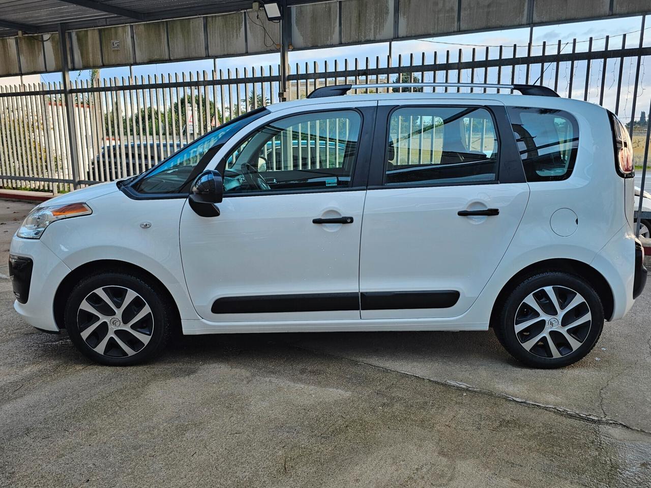 Citroen C3 Picasso 1.6 BlueHDi 100 Business Combi N1