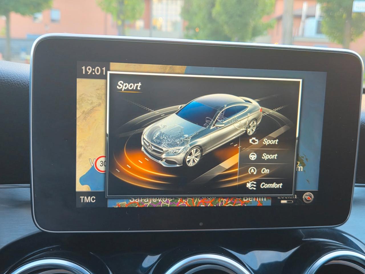 Mercedes-benz C 250d Coupe 80 mila km pak AMG