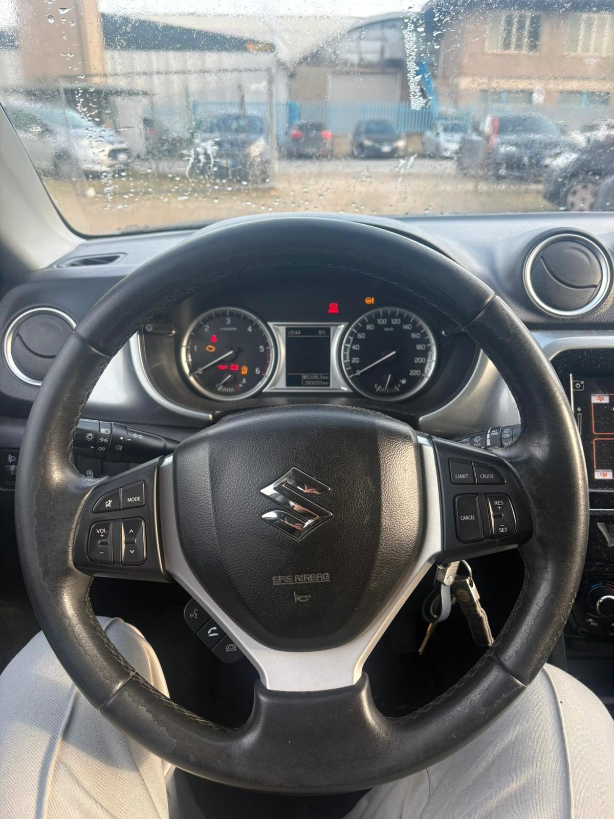 Suzuki Vitara 1.6 DDiS V-Top