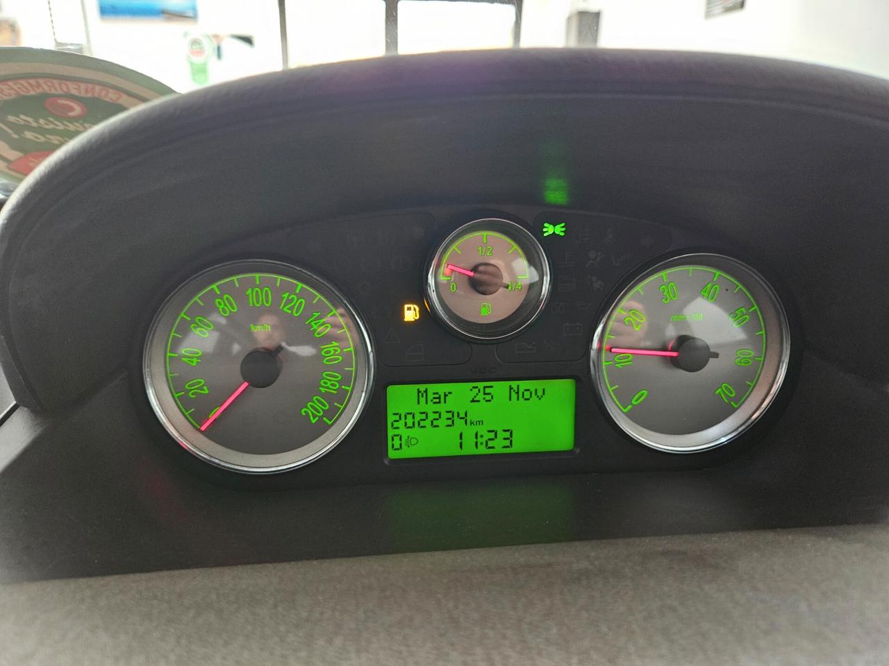 Lancia Ypsilon 1.4 16V Oro Plus