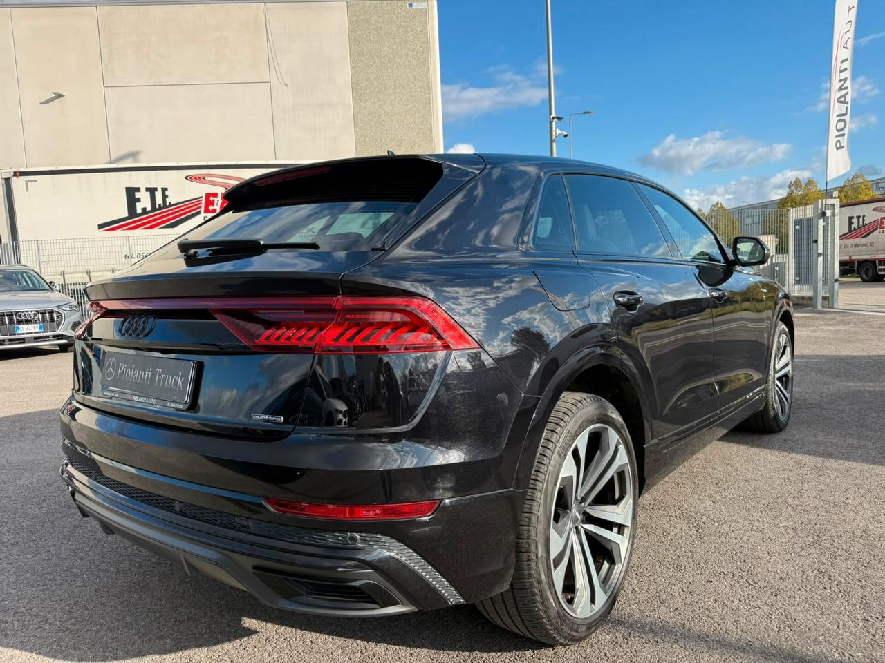 Audi Q8 50 TDI 286 CV quattro tiptronic Sport