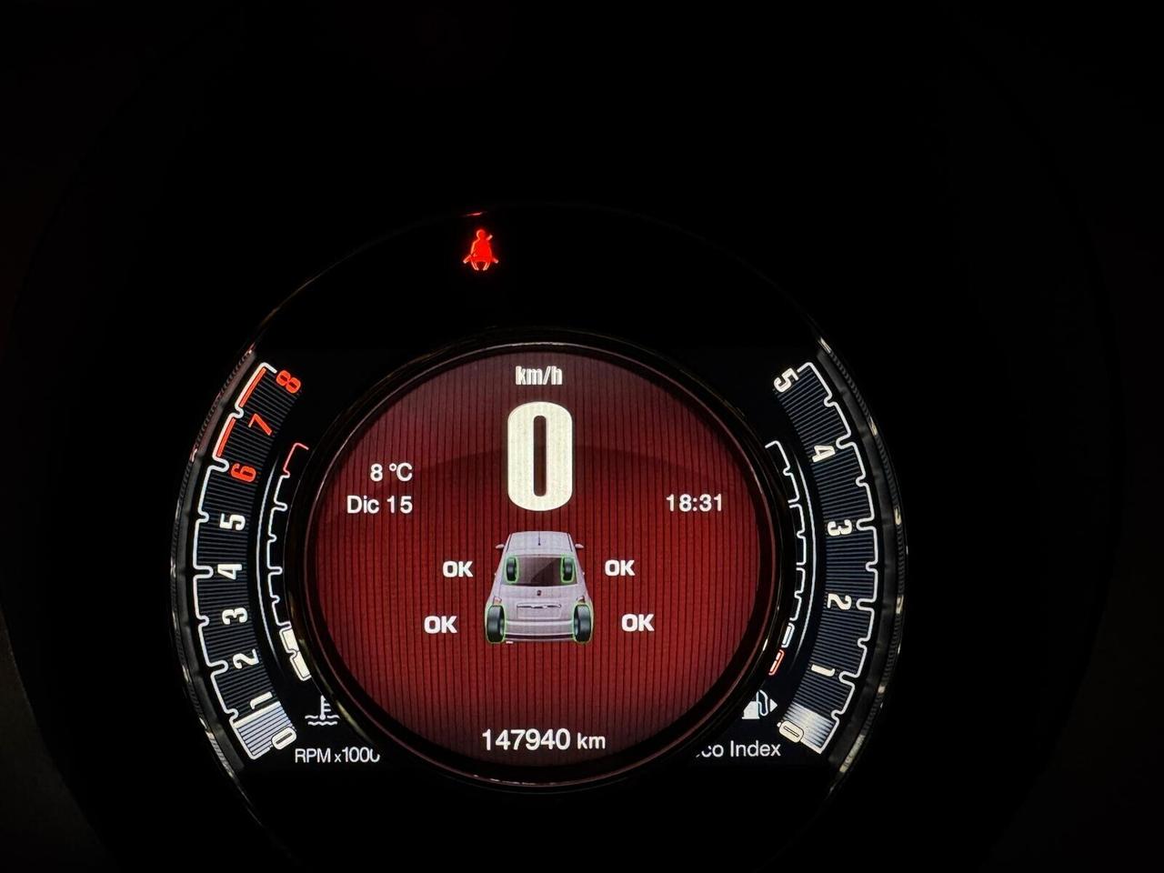 Fiat 500 1.2 Lounge GQ 2015