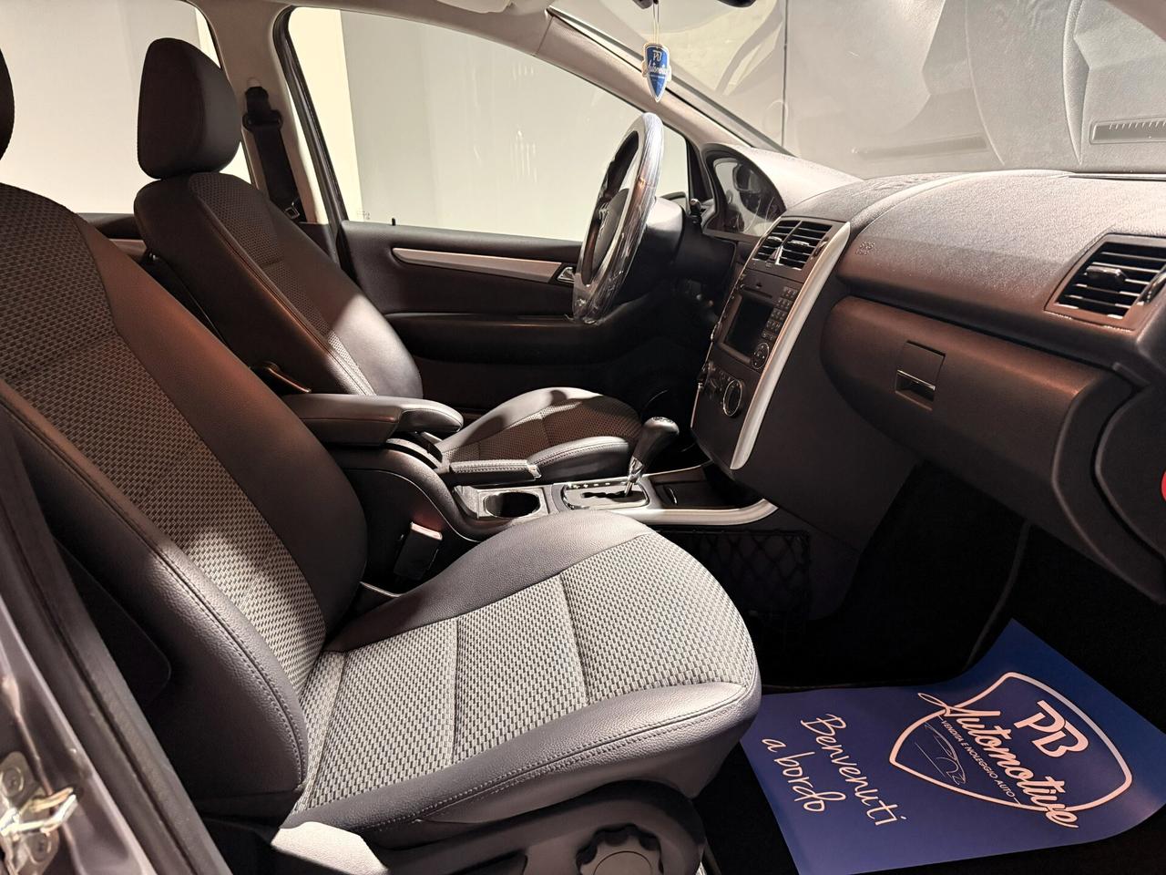 Mercedes-benz A 180CDI RESTYLING AVANTGARDE NAVI/BLUETOOTH/PDC