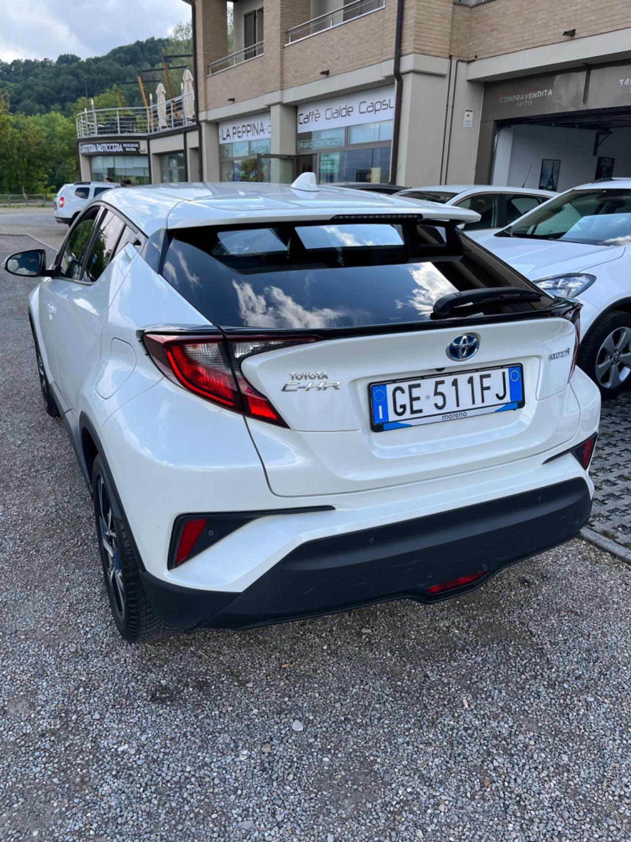 Toyota C-HR 1.8 Hybrid E-CVT Trend