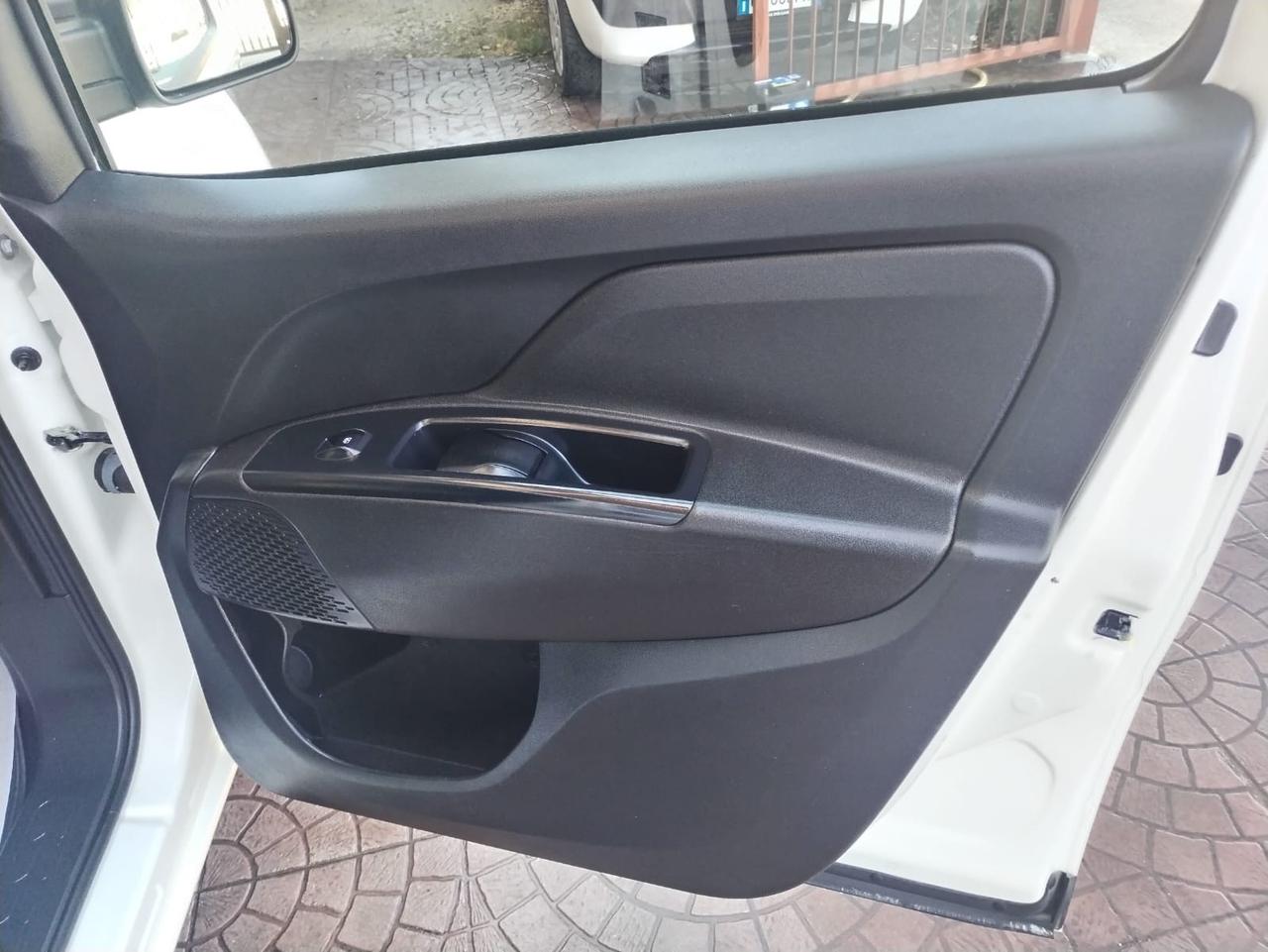 Fiat Doblo Doblò 1.3 MJT PC Combi N1