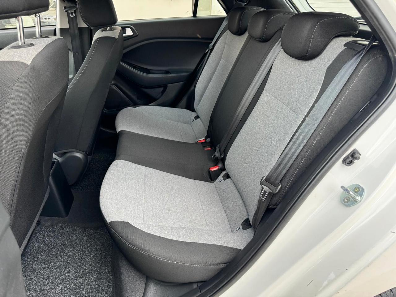 Hyundai i20 1.1 CRDi 12V 5 porte Comfort